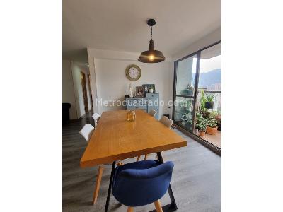 Apartamento en venta en Prados De Sabaneta, Sabaneta · foto 2 de 20