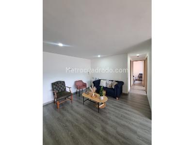 Apartamento en venta en Prados De Sabaneta, Sabaneta · foto 9 de 20