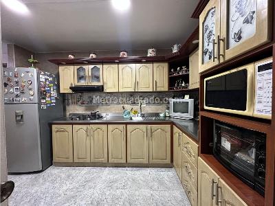 Apartamento en venta en Prado Centro, Medellín · foto 4 de 18
