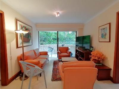 Apartamento de 3 alcobas en venta en Las Lomas 1, Medellín, 132 m² · foto 2 de 7