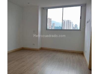 Apartamento de 3 alcobas en venta en El Poblado, Medellín, 219 m² · foto 16 de 20
