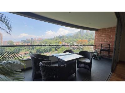 Apartamento de 3 alcobas en venta en El Poblado, Medellín, 215 m² · foto 11 de 20