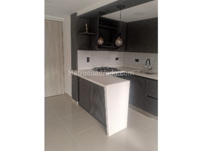 Apartamento de 3 alcobas en venta en San Jose, Sabaneta, 55 m² · foto 6 de 16