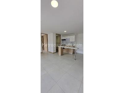 Apartamento de 2 alcobas en venta en Loma De San Jose, Sabaneta, 74 m² · foto 8 de 20