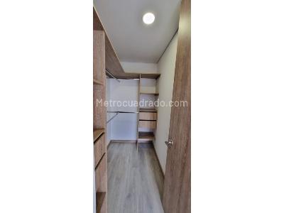 Apartamento de 2 alcobas en venta en Loma De San Jose, Sabaneta, 74 m² · foto 12 de 20