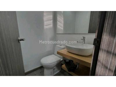 Apartamento en venta en Castropol, Medellín · foto 3 de 18