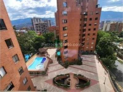 Apartamento en venta en Castropol, Medellín · foto 14 de 18