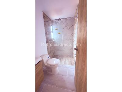 Apartaestudio en venta en Calle Larga, Sabaneta, 44 m² · foto 7 de 18