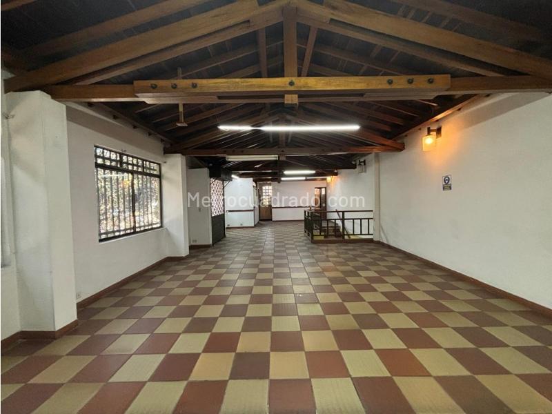 Local Comercial en Venta, Guanteros, Envigado - Más