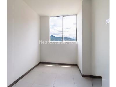 Apartamento de 3 alcobas en venta en Asdesillas, Sabaneta, 73 m² · foto 16 de 19