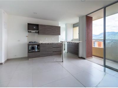 Apartamento de 3 alcobas en venta en Asdesillas, Sabaneta, 73 m² · foto 8 de 19