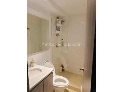 Apartamento de 3 alcobas en venta en Asdesillas, Sabaneta, 74 m² · foto 5 de 10