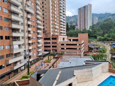 Apartamento de 3 alcobas en venta en Asdesillas, Sabaneta, 74 m² · foto 9 de 10