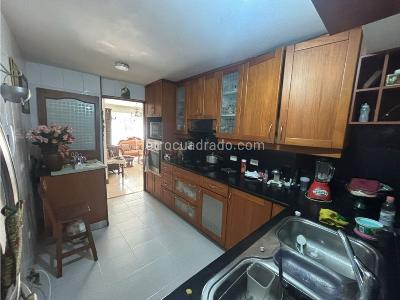 Apartamento en venta en La Frontera, Envigado · foto 2 de 19