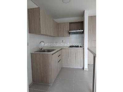 Apartamento de 3 alcobas en venta en Los Alcazares, Sabaneta, 61 m² · foto 3 de 20