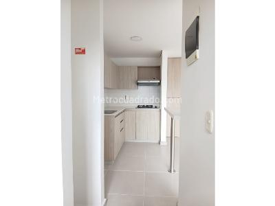 Apartamento de 3 alcobas en venta en Los Alcazares, Sabaneta, 61 m² · foto 7 de 20