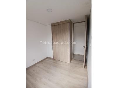 Apartamento de 3 alcobas en venta en Los Alcazares, Sabaneta, 61 m² · foto 11 de 20