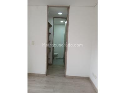 Apartamento de 3 alcobas en venta en Los Alcazares, Sabaneta, 61 m² · foto 18 de 20