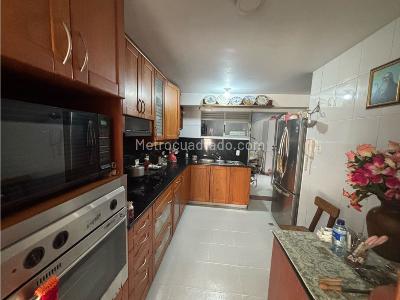 Apartamento en venta en La Frontera, Envigado · foto 8 de 18