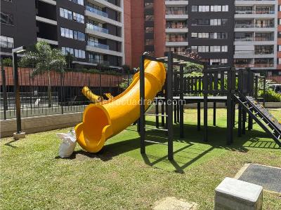 Apartamento de 3 alcobas en venta en El Trianon, Envigado, 85 m² · foto 11 de 14