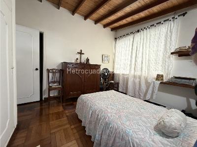 Apartamento de 3 alcobas en venta en Conquistadores, Medellín, 150 m² · foto 8 de 15