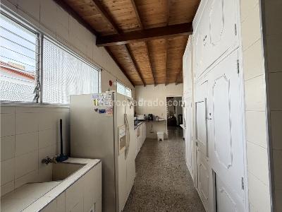 Apartamento de 3 alcobas en venta en Conquistadores, Medellín, 150 m² · foto 14 de 15