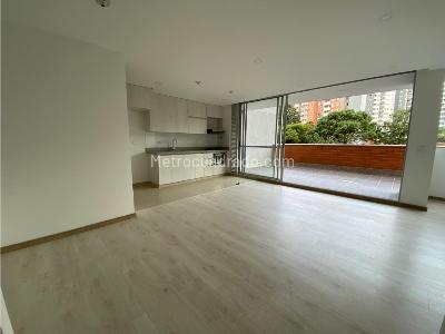 Apartamento en venta en Suramerica, Itagüí · foto 3 de 15