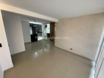 Apartamento en venta en Loma De Los Bernal, Medellín · foto 6 de 20
