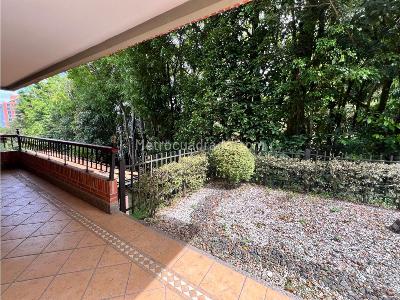 Casa de 4 alcobas en venta en El Poblado, Medellín, 602 m² · foto 4 de 20