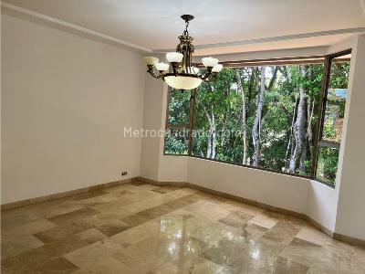 Casa de 4 alcobas en venta en El Poblado, Medellín, 602 m² · foto 5 de 20