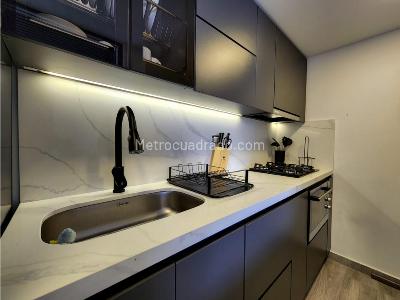 Apartamento de 3 alcobas en venta en Maria Auxiliadora, Sabaneta, 53 m² · foto 8 de 13