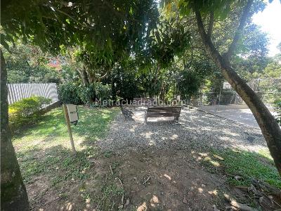 Apartamento de 2 alcobas en venta en El Poblado, Medellín, 93 m² · foto 15 de 15