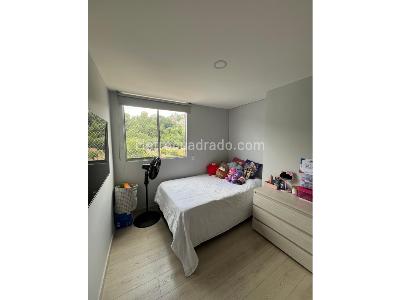 Apartamento de 3 alcobas en venta en San Diego, Medellín, 76 m² · foto 9 de 19
