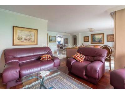 Apartamento en venta en El Poblado, Medellín · foto 5 de 19