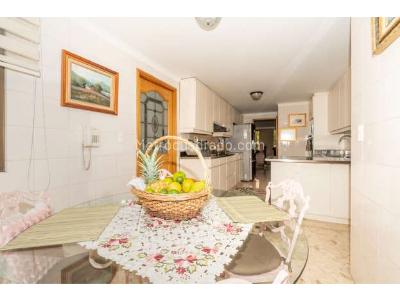 Apartamento en venta en El Poblado, Medellín · foto 9 de 19