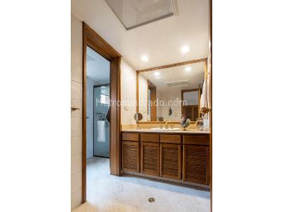 Apartamento en venta en El Poblado, Medellín · foto 17 de 19