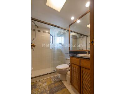 Apartamento en venta en El Poblado, Medellín · foto 19 de 19