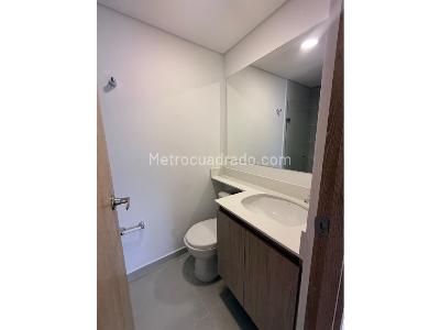 Apartamento en venta en Parque, Itagüí · foto 12 de 13