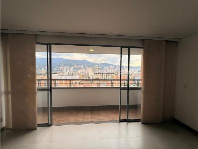 Apartamento en venta en Parque, Itagüí · foto 2 de 13