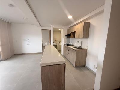 Apartamento en venta en Parque, Itagüí · foto 4 de 13