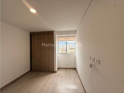 Apartamento en venta en Parque, Itagüí · foto 8 de 13