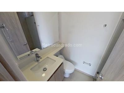 Apartamento de 3 alcobas en venta en San Jose, Sabaneta, 67 m² · foto 5 de 20