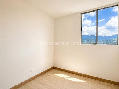 Apartamento en venta en Suramerica, Itagüí · foto 10 de 20