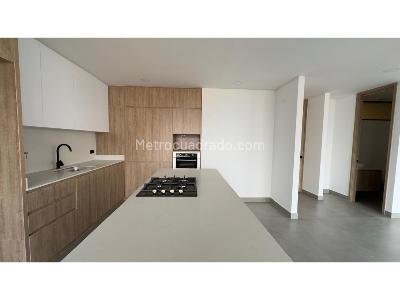 Apartamento de 3 alcobas en venta en El Poblado, Medellín, 192 m² · foto 8 de 20