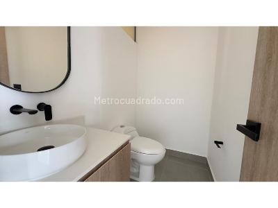 Apartamento de 3 alcobas en venta en El Poblado, Medellín, 192 m² · foto 14 de 20