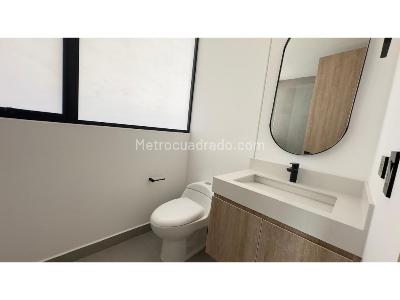 Apartamento de 3 alcobas en venta en El Poblado, Medellín, 192 m² · foto 16 de 20