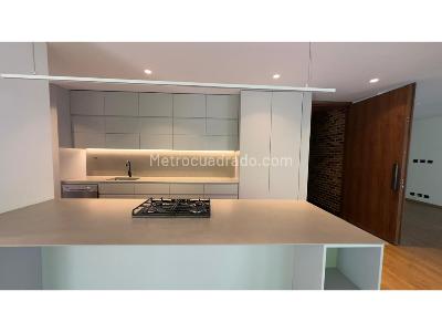 Apartamento de 2 alcobas en venta en El Campestre, Medellín, 202 m² · foto 9 de 17