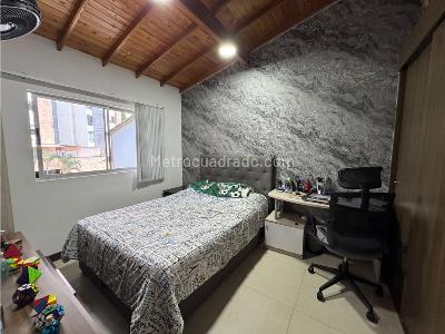 Casa de 3 alcobas en venta en La Doctora, Sabaneta, 168 m² · foto 6 de 20