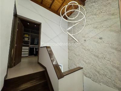 Casa de 3 alcobas en venta en La Doctora, Sabaneta, 168 m² · foto 7 de 20