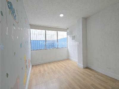 Apartamento de 4 alcobas en venta en Parque, Envigado, 159 m² · foto 10 de 20
